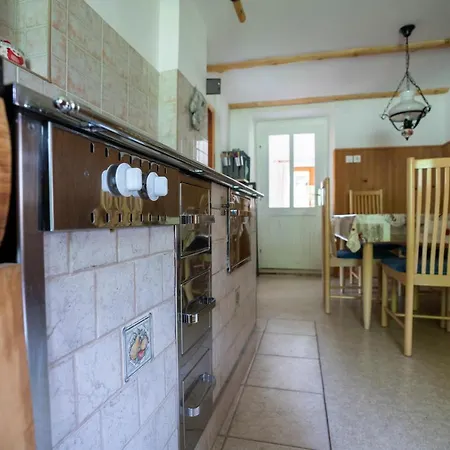 Feriehus Srednja Vas *