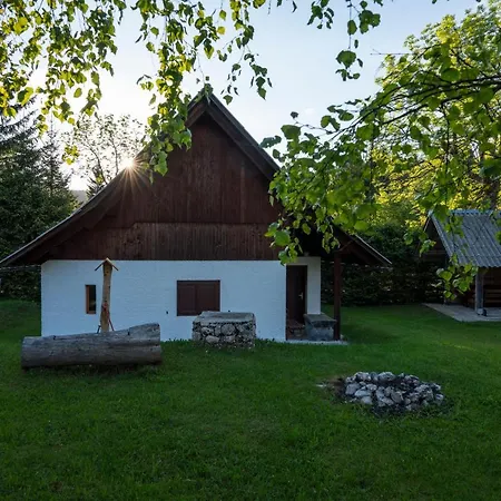 Feriehus Srednja Vas *