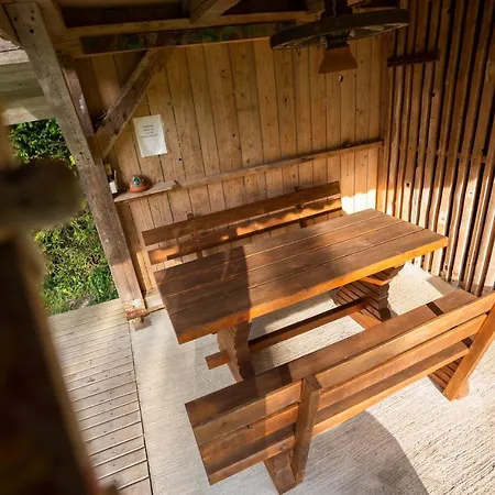 Srednja Vas Feriehus